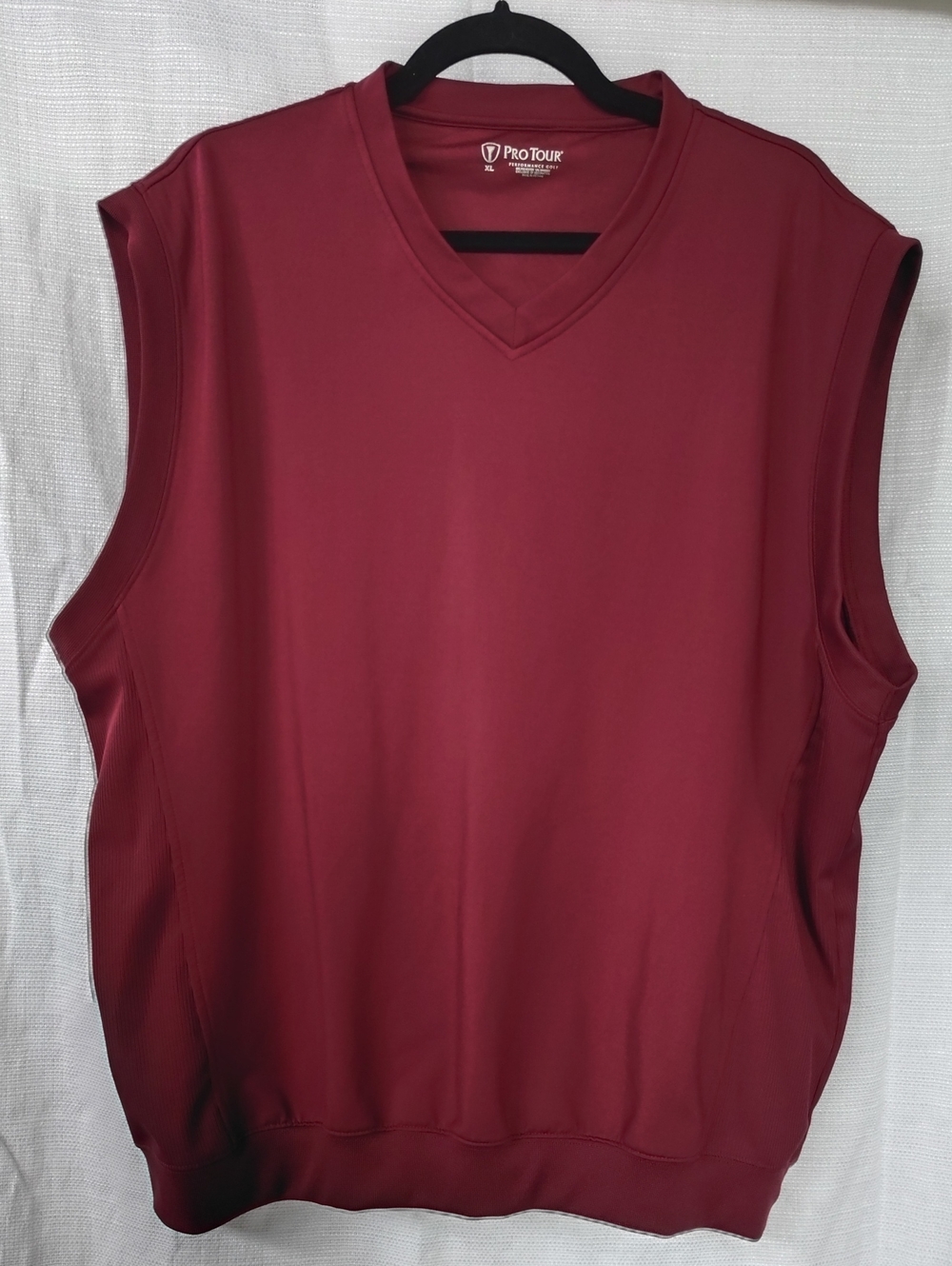Pro Tour Performance Golf Men's V-Neck Sleeveless Vest - Maroon
